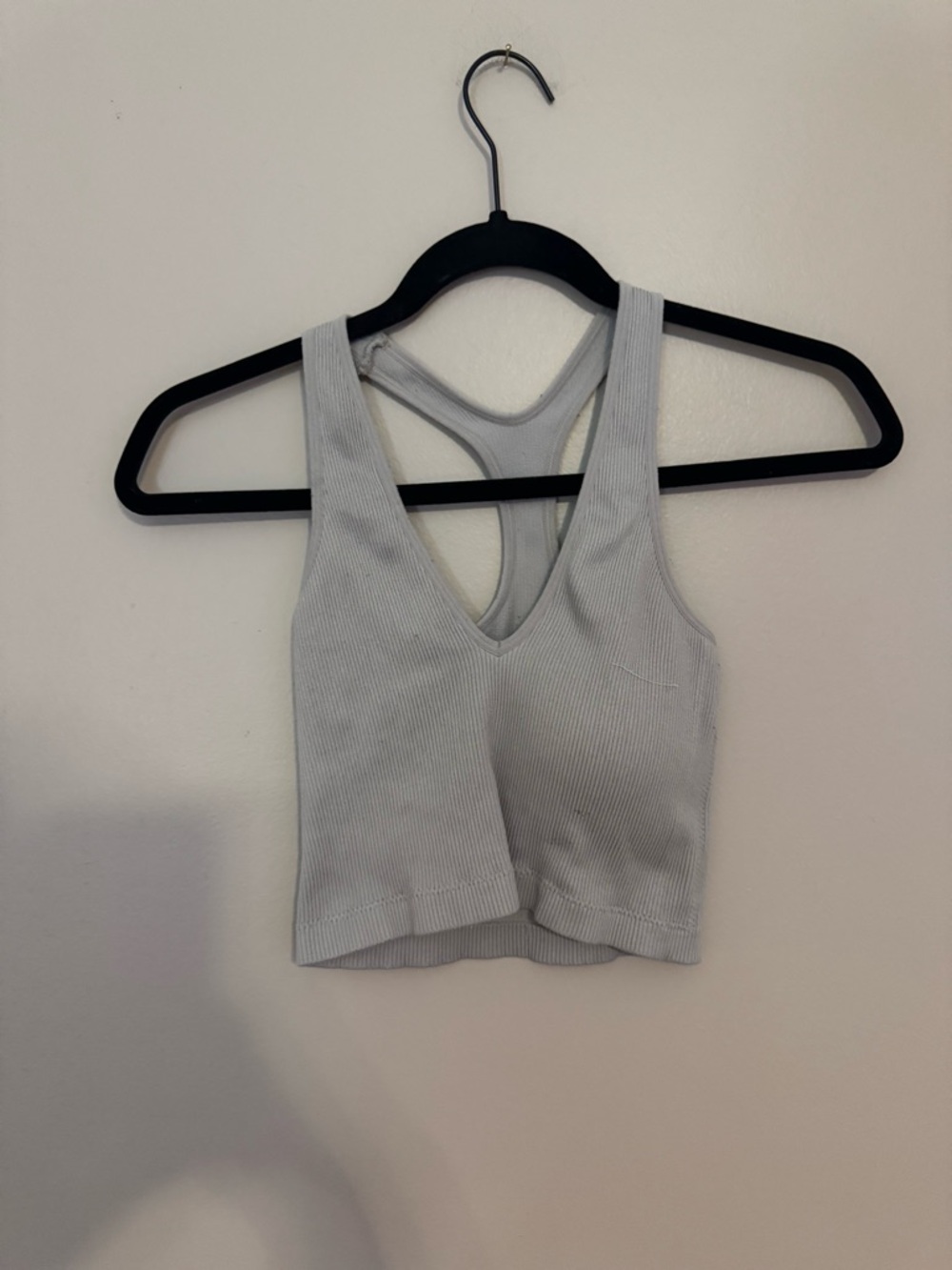 Ribbed V-Neck Racerback Crop Top - Light Gray